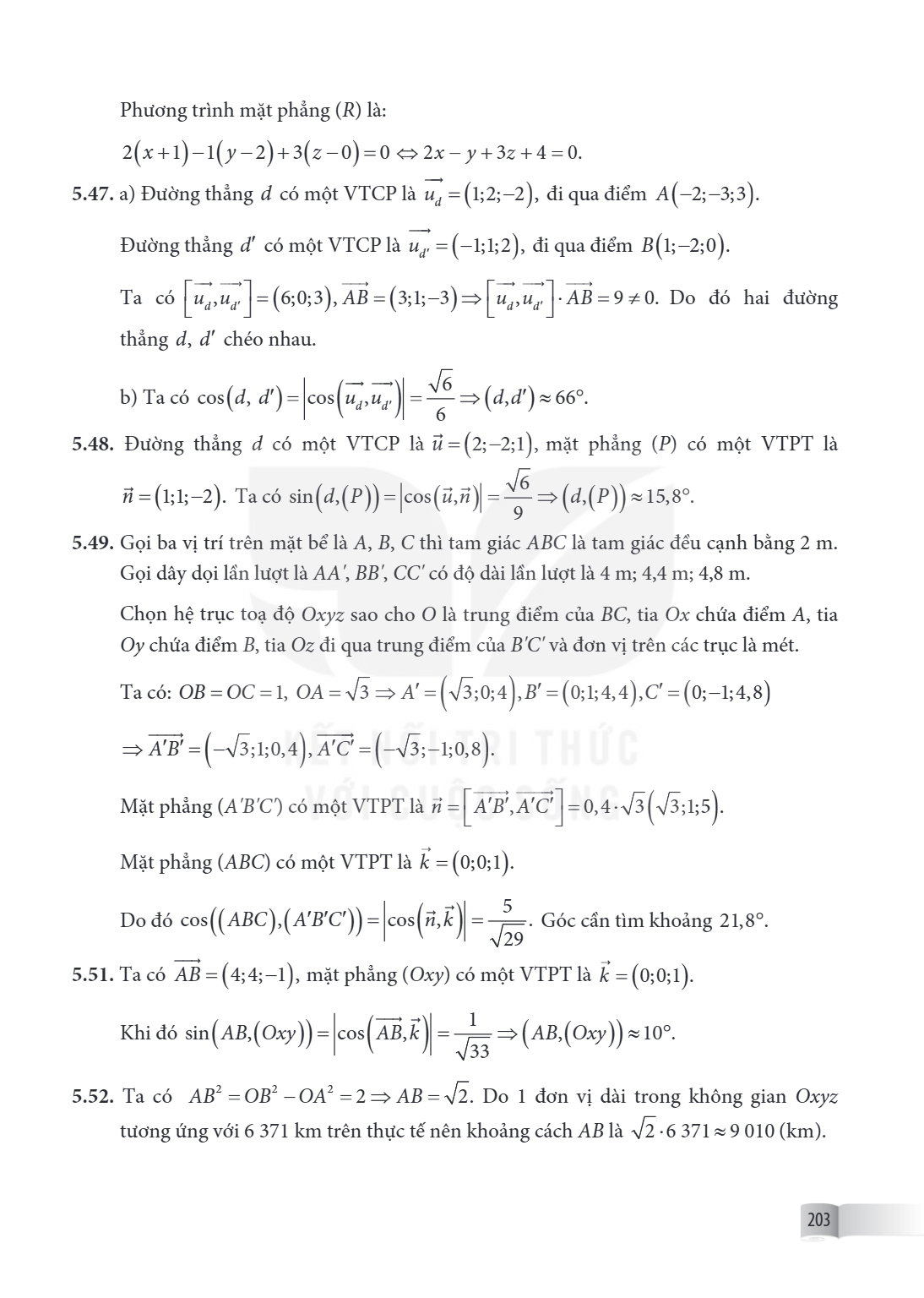 Phương trình mặt phẳng $(R)$ là: $2(x+1)-1(y-2)+3(z-0)=0 \Leftrightarrow 2x-y+3z+4=0$. 5.47. a) Đường thẳng $d$ có một VTCP là $\overrightarrow{u_{d}}=(1 ; 2 ;-