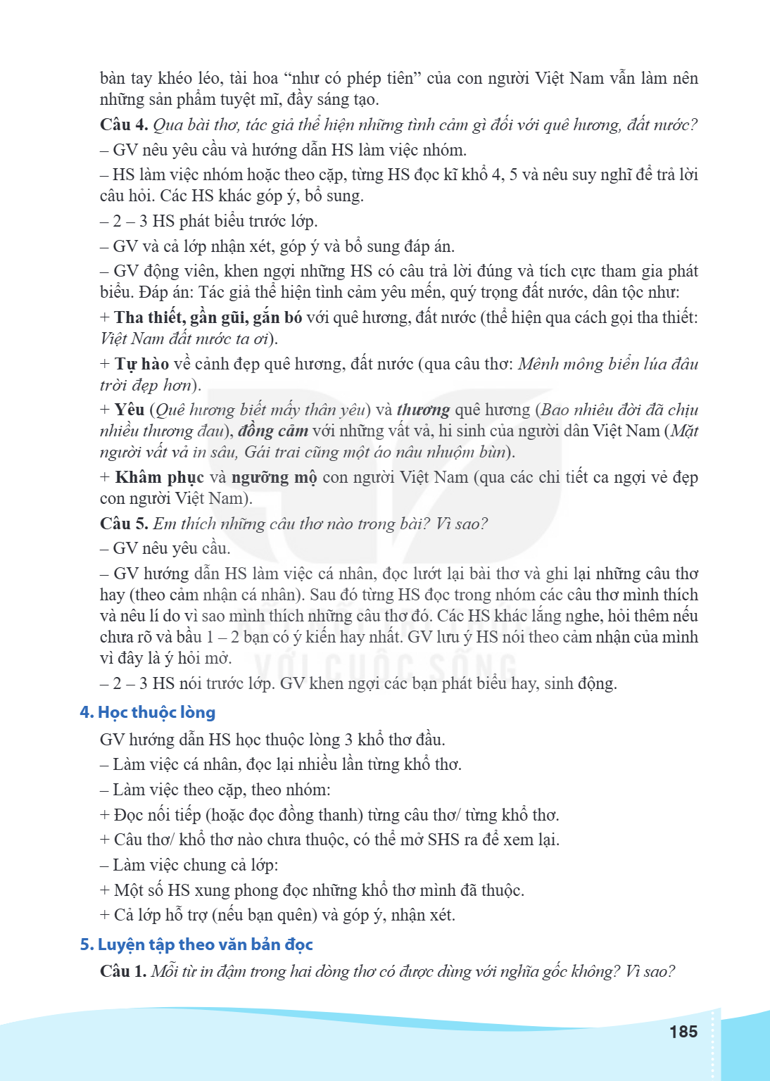bàn tay khéo léo, tài hoa "như có phép tiên" của con người Việt Nam vẫn làm nên những sản phẩm tuyệt mĩ, đầy sáng tạo. Câu 4. Qua bài thơ, tác giả thể hiện nhữn